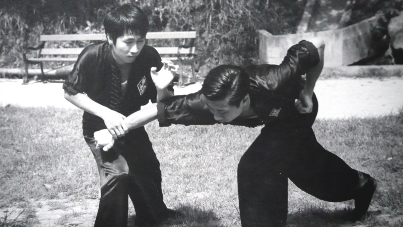 Sifu Pavel Adámek při cvičení